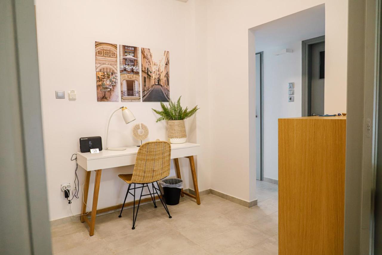 Newly Renovated Apartment 7 Min Walk From Acropolis Атина Екстериор снимка