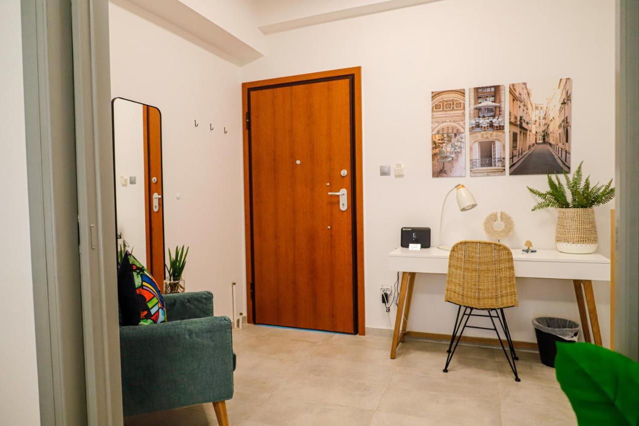 Newly Renovated Apartment 7 Min Walk From Acropolis Атина Екстериор снимка